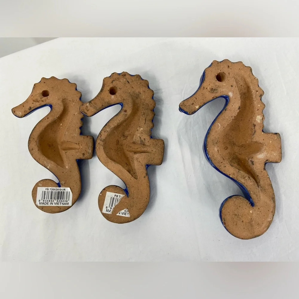 Seahorses Glazed‎ Terracotta Pottery Cobalt Blue 8” Tall